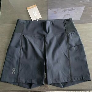 On Running Sprinter Shorts women’s NWT Size S in Black
